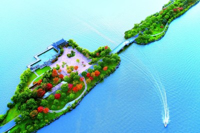 财汇盈  浙江宁波东钱湖：水阔烟深望渺然